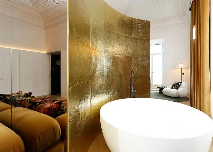 Отель Montebelo Vista Alegre Chiado 5*